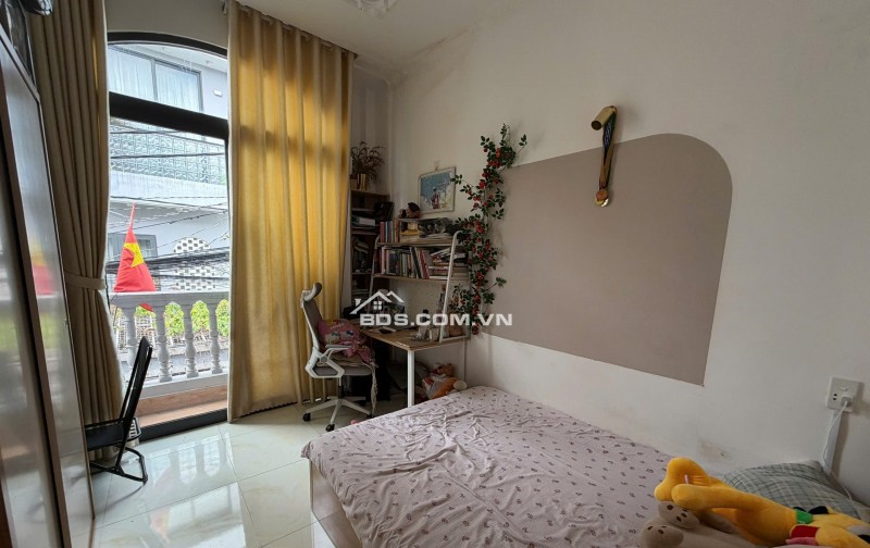 BÁN NHÀ 237/33/10 PHẠM VĂN CHIÊU, GÒ VẤP. HẺM THÔNG 3M, SHR, 3,7 TỶ. LH:0983552799.