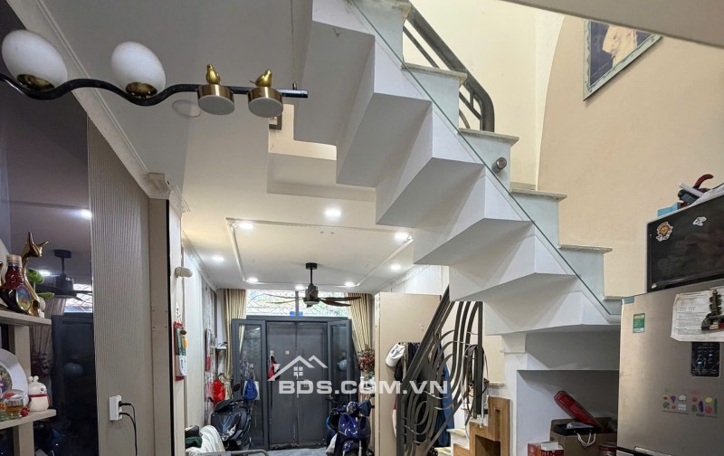 BÁN NHÀ 237/33/10 PHẠM VĂN CHIÊU, GÒ VẤP. HẺM THÔNG 3M, SHR, 3,7 TỶ. LH:0983552799.