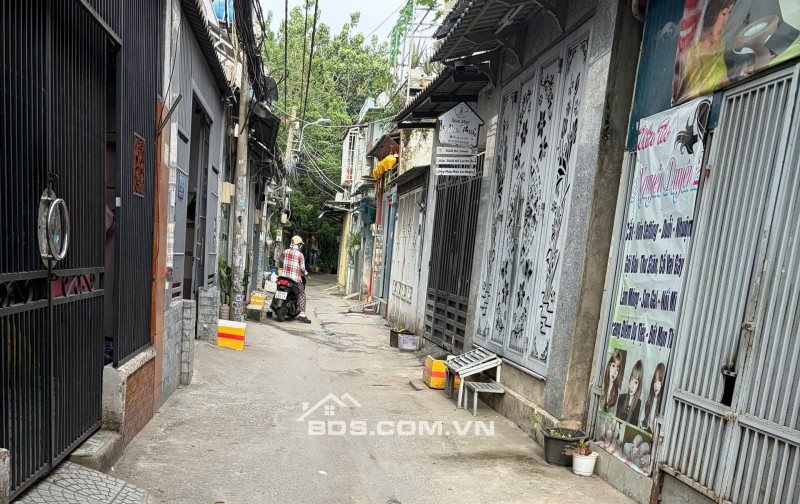 BÁN NHÀ 237/33/10 PHẠM VĂN CHIÊU, GÒ VẤP. HẺM THÔNG 3M, SHR, 3,7 TỶ. LH:0983552799.