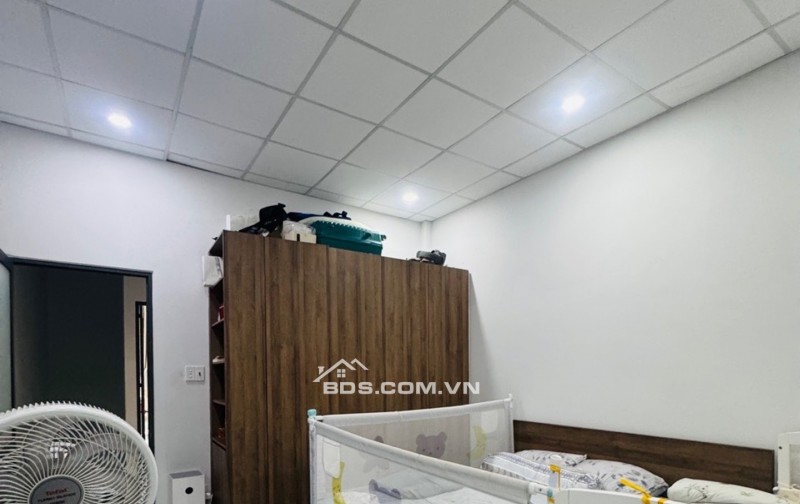 BÁN NHÀ VỊ TRÍ ĐẸP, HẺM 6M THÔNG, PHÙ HỢP VỪA Ở VỪA KINH DOANH,.