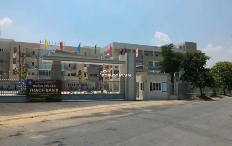 CHO THUÊ NHÀ 318 NGỌC TRÌ – 5 TẦNG , FULL NỘI THẤT, CHỈ 8 TRIỆU/THÁNG