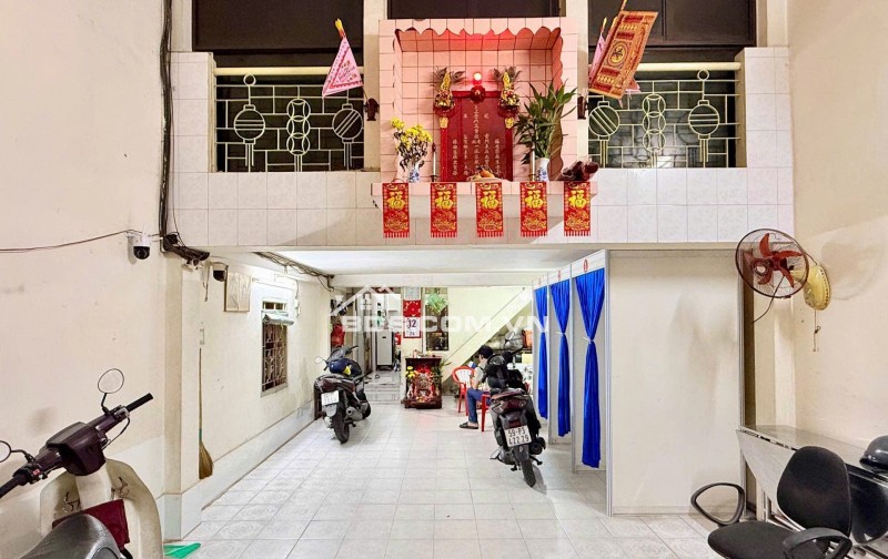  BÁN NHÀ MẶT TIỀN QUỐC LỘ 22 – TRỆT 4 LẦU BTCT – DỆT MƠ DÒNG TIỀN – KHÔNG QUY HOẠCH