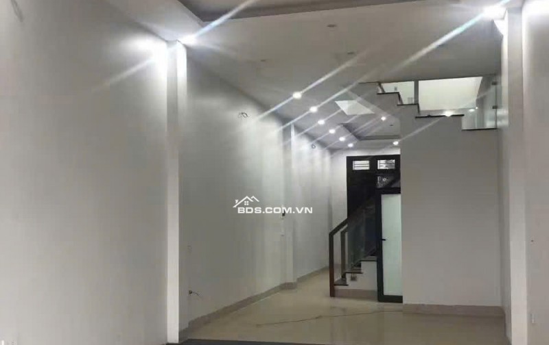  CHO THUÊ NHÀ MẶT PHỐ NGUYỄN THỜI TRUNG – VỊ TRÍ ĐẮC ĐỊA, KINH DOANH SẦM UẤT 