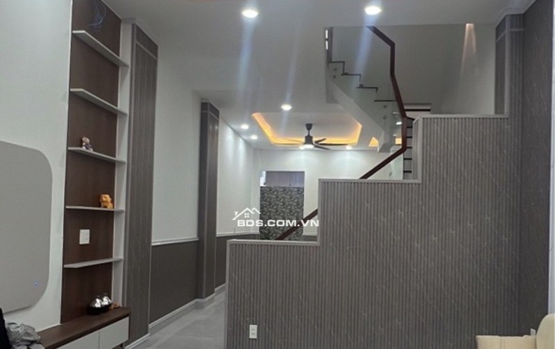 Bán nhà giá đầu tư. Dọn vào ở ngay, phù hợp cả gia đình