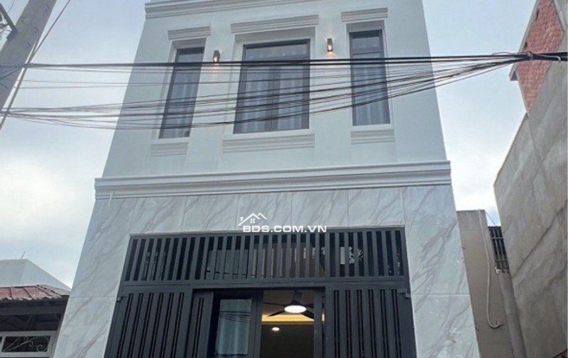 Bán nhà giá đầu tư. Dọn vào ở ngay, phù hợp cả gia đình