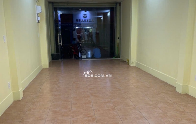 CHO THUÊ NHÀ NGUYÊN CĂN ÔNG ÍCH KHIÊM - QUẬN 11 GẦN ĐẦN SEN. LH:0918515779.