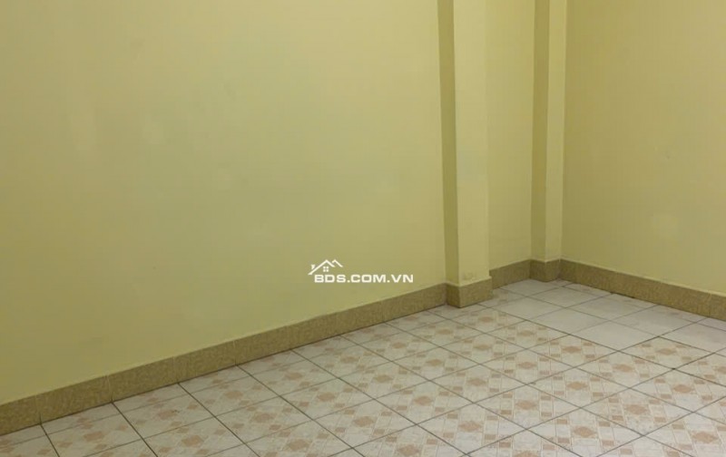 CHO THUÊ NHÀ NGUYÊN CĂN ÔNG ÍCH KHIÊM - QUẬN 11 GẦN ĐẦN SEN. LH:0918515779.