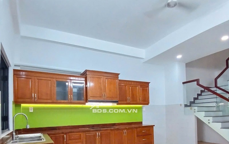 BÁN NHÀ 4 TẦNG GẦN AEON TÂN PHÚ - 5X17 (84M2) - SHR CHỈ 7,8TỶ. LH:0906108070.