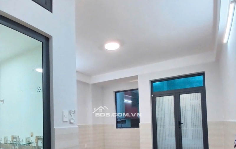 BÁN NHÀ 4 TẦNG GẦN AEON TÂN PHÚ - 5X17 (84M2) - SHR CHỈ 7,8TỶ. LH:0906108070.