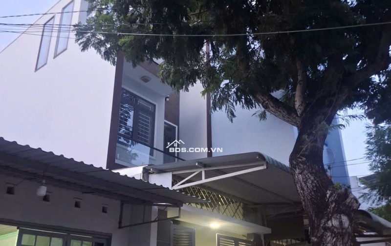224M2 ĐƯỜNG 11 PHƯỚC BÌNH Q9 CŨ, 3 TẦNG 5PN, 12.9 TỶ