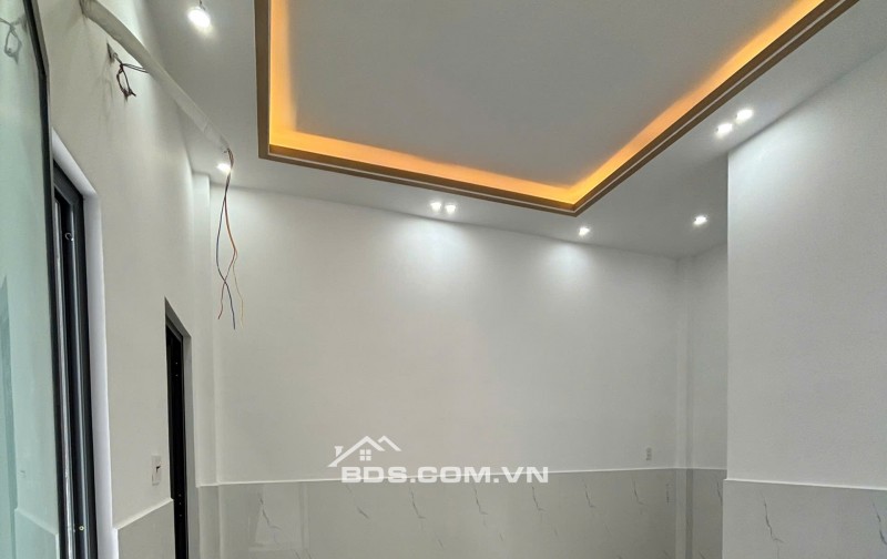 MUA NHÀ PHỐ TẠI CẦN ĐƯỚC - TẶNG NGAY GÓI THIẾT KẾ NỘI THẤT TRỊ GIÁ 100TR. LH:0344069492.
