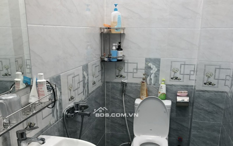 Nhà mới keng quận 12 - giá thương lượng - mới hoàn công tronh tháng 5
