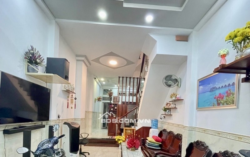 BÁN NHÀ HẺM XE HƠI KIA-TÁM DANH-P.5, Q.8 - 3 TẦNG - 4PN - NHỈNH 6 TỶ - LH 0784968131
