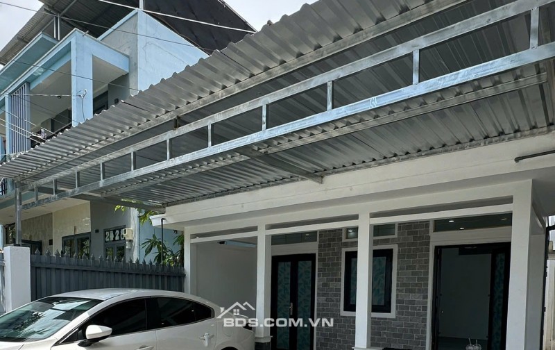 CC BÁN NHÀ D7/3 ẤP 4, XÃ QUI ĐỨC, HUYỆN BÌNH CHÁNH 116,5M2 CHỈ 3.5 TỶ. LH:0908558680.