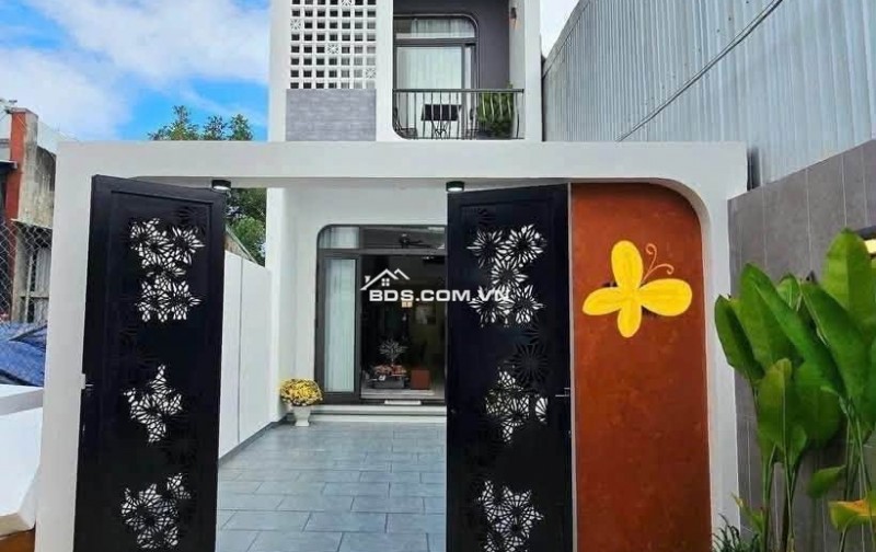 Nhà Mới 3 Tầng Đẹp Tinh – Kiệt 192 Tô Hiệu, Gần Trường Học Đang Xây