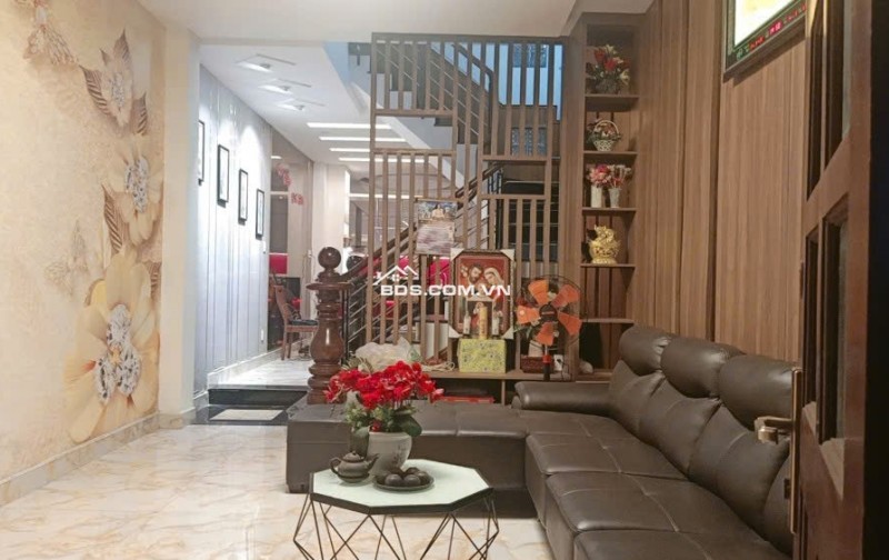 NGỘP LẮM nhà HXT Phan Văn Trị 92m2 4 tầng nở hậu 5m BTCT gần chợ Bà Chiểu chỉ 15.6 tỷ