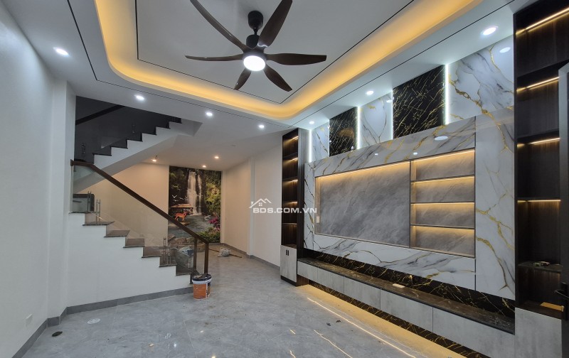 BÁN NHÀ GIÁ RẺ 3 TẦNG XÂY MỚI 52M2 GIÁ CHỈ 1.65 TỶ NGÕ  VĂN CAO