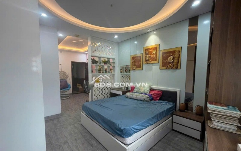 NGỘP LẮM nhà HXT Phan Văn Trị 92m2 4 tầng nở hậu 5m BTCT gần chợ Bà Chiểu chỉ 15.6 tỷ