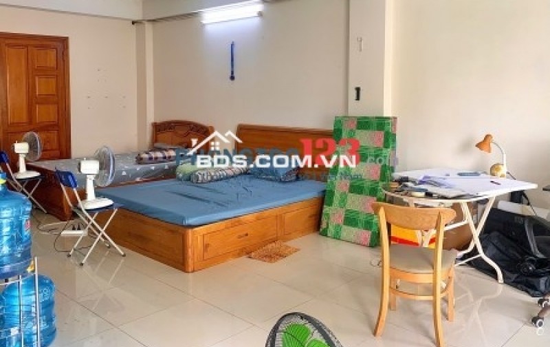 Cần 1 Nam ở ghép phòng 55m2, hiện đang có 2 nam ở, giá 2 triệu, đầy đủ tiện nghi, an ninh, yên tĩnh