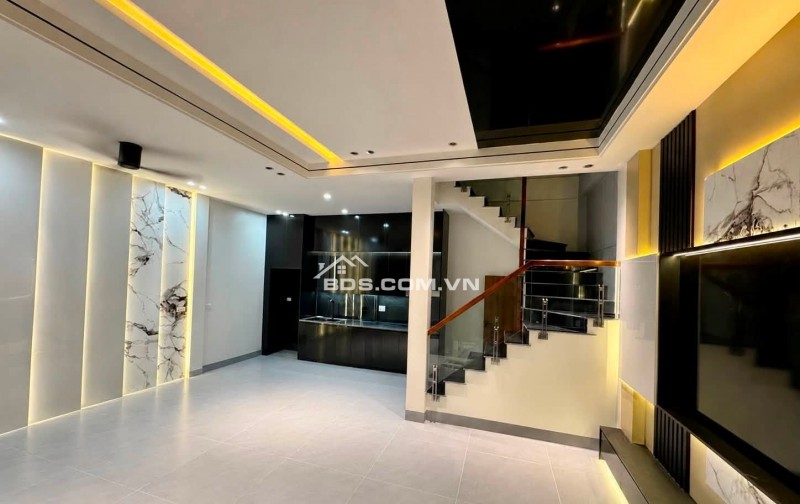 BÁN NHÀ ĐẸP 2.63 TỶ 3 TẦNG 48M2 SAU NHÀ MẶT ĐƯỜNG TRẦN QUANG KHẢI