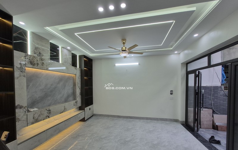 BÁN NHÀ ĐẸP 2.75 TỶ 3 TẦNG 52M2 NGÕ RỘNG ĐƯỜNG PHẠM NGỌC THẠCH