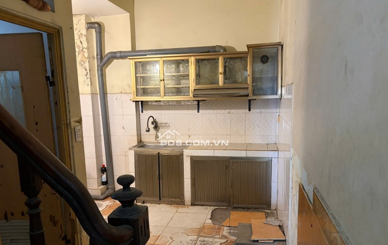 Chính chủ cho thuê nhà 3,5 tầng mặt phố 526 Quang Trung, Hà Đông,hợp kd nhiều mô hình,0978775807