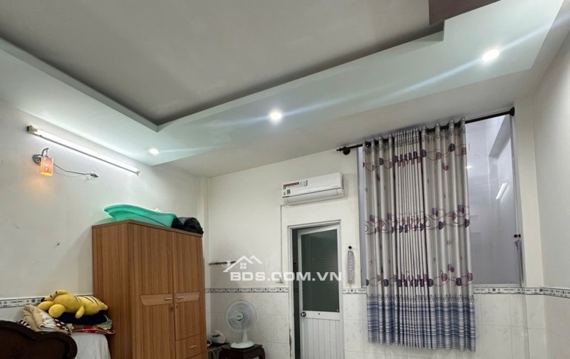 NHÀ PHỐ PHÚ THỌ HÒA | 68,4M² | 2 TẦNG + SÂN THƯỢNG | 184,9M² SÀN