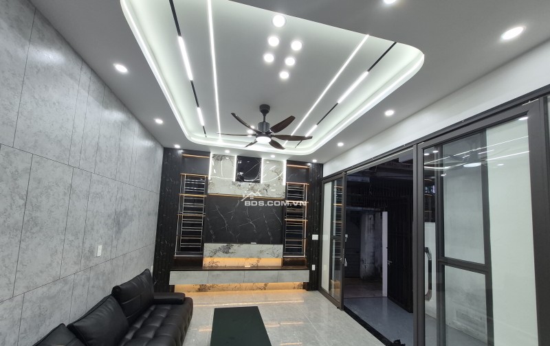 BÁN NHÀ MỚI 2.8 TỶ 3 TẦNG 50M2 NGÕ THÔNG ĐƯỜNG TRẦN NHẬT DUẬT