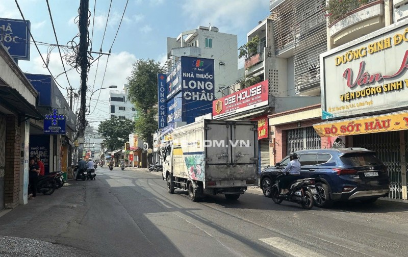 NGỘP LẮM nhà HXT Phan Văn Trị 92m2 4 tầng nở hậu 5m BTCT gần chợ Bà Chiểu chỉ 15.6 tỷ