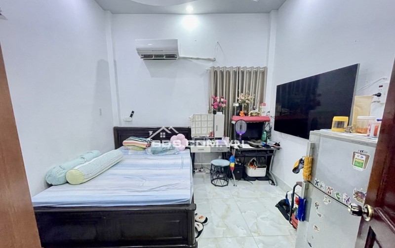 BÁN NHÀ HẺM XE HƠI KIA-TÁM DANH-P.5, Q.8 - 3 TẦNG - 4PN - NHỈNH 6 TỶ - LH 0784968131