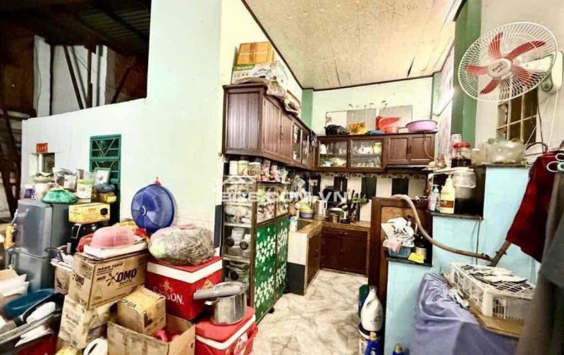 Bán nhà hẻm 2m gần chợ Bà Chiểu 1 trệt 1 gác lửng thuận tiện xây mới