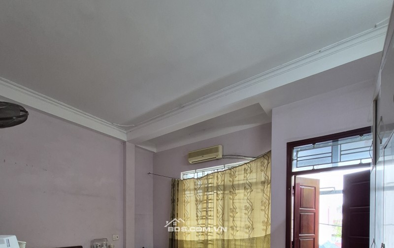 BÁN NHÀ 2.46 TỶ 3 TẦNG 50M2 ( TÂY NAM ) NGÕ RỘNG KHU HỒ ĐẦM BÉT