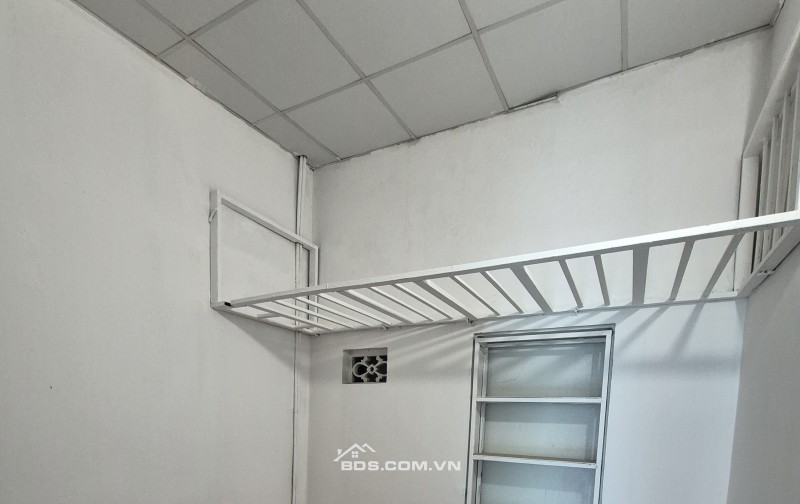 BÁN NHÀ  990 TRIỆU 2 TẦNG 21M2  NGÕ THẲNG NGẮN ĐƯỜNG ĐIỆN BIÊN