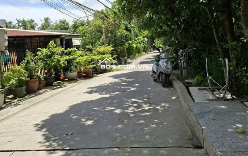 Bán nhà xưởng kinh doanh hay ở đều tốt, sát bờ sông Sài Gòn