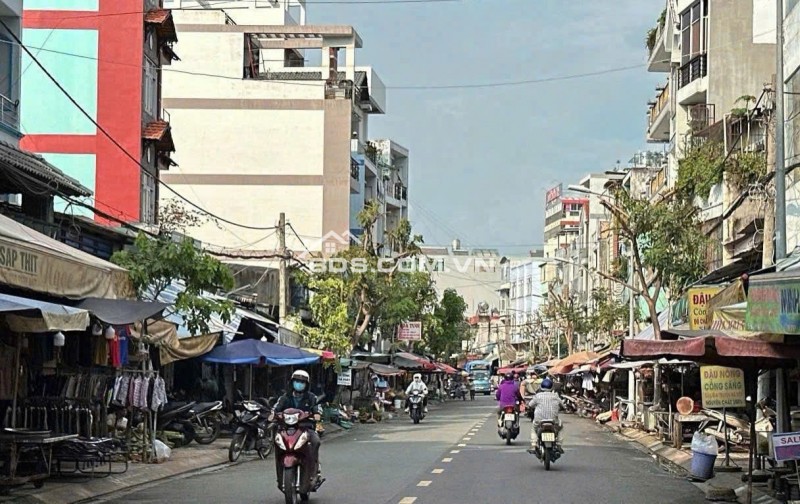 Bán nhà MTKD ngang 8m Phạm Văn Bạch 272m2 3 lầu làm showroom ngay chợ KD đỉnh 30 tỷ.