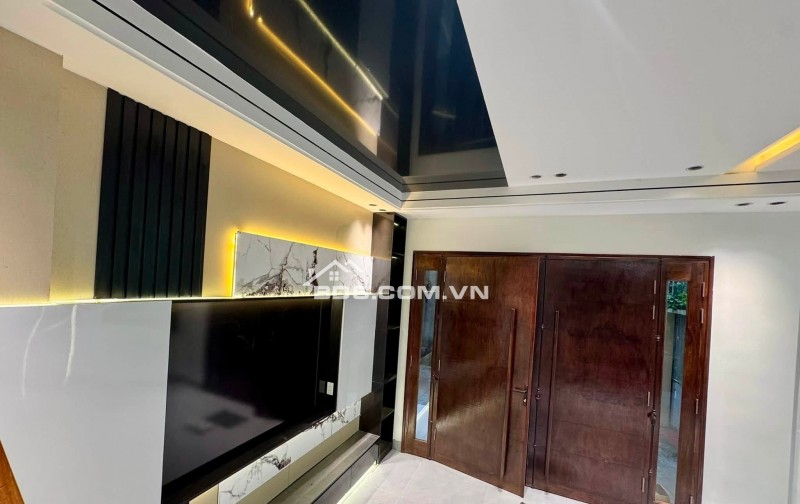 BÁN NHÀ ĐẸP 2.63 TỶ 3 TẦNG 48M2 SAU NHÀ MẶT ĐƯỜNG TRẦN QUANG KHẢI