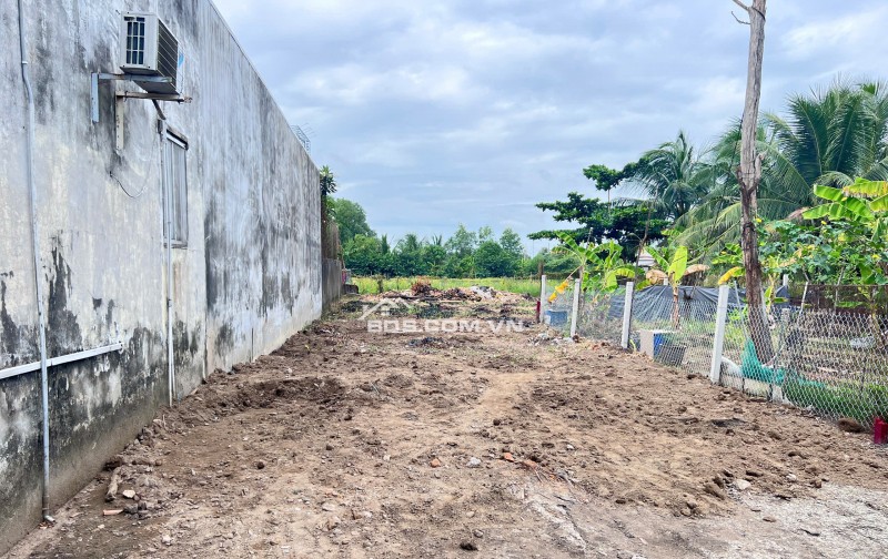 Bán 460m² đất thổ cư Đường Bùi Thanh Khiết, Xã Tân Nhựt, TP.Hồ Chí Minh,0888141913