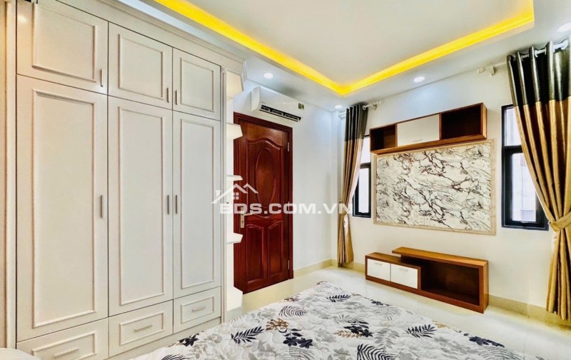 TUYỆT ĐỐI ĐIỆN ẢNH - SIÊU PHẨM ĐẸP NHƯ TRANH - 5 TẦNG MỚI CỨNG - NGAY TRƯỜNG PHAN TÂY HỒ GÒ VẤP