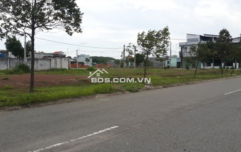 CHỦ NGỘP BÁN RẺ LÔ ĐẤT 250M2 NGAY TRƯỜNG HỌC - CHỢ VÀ KCN GIÁ CHỈ 340TR