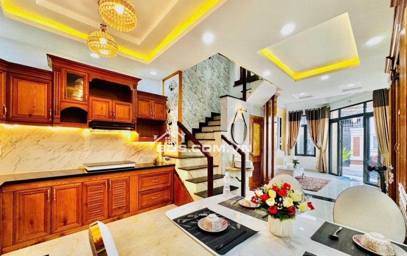TUYỆT ĐỐI ĐIỆN ẢNH - SIÊU PHẨM ĐẸP NHƯ TRANH - 5 TẦNG MỚI CỨNG - NGAY TRƯỜNG PHAN TÂY HỒ GÒ VẤP