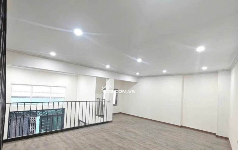 BÁN NHÀ ĐẸP 1.39 TỶ 2.5 TẦNG 46M2 ( TÂY BẮC ) NGÕ PHÙ LONG