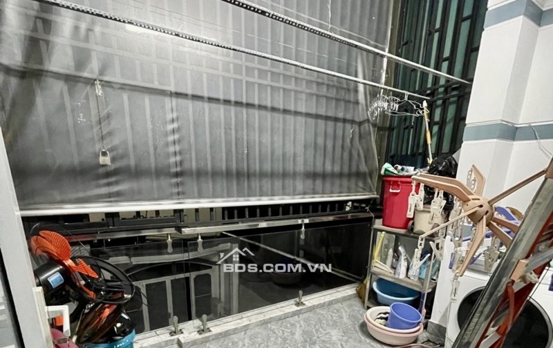 BÁN NHÀ HẺM XE HƠI KIA-TÁM DANH-P.5, Q.8 - 3 TẦNG - 4PN - NHỈNH 6 TỶ - LH 0784968131