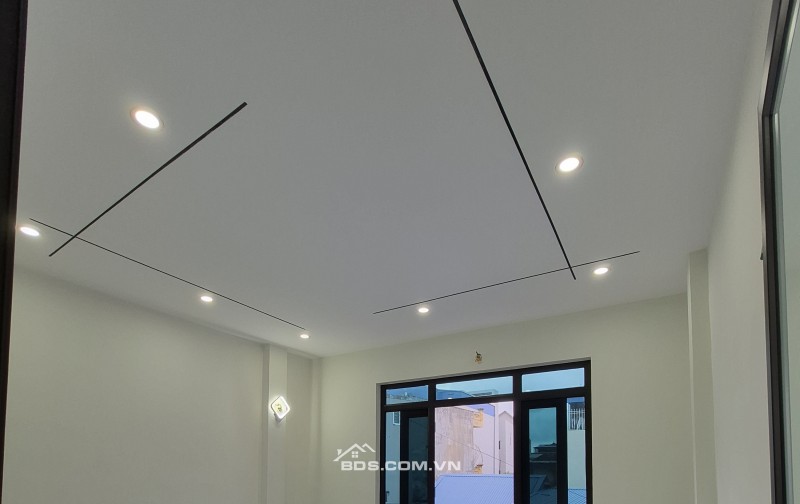 BÁN NHÀ ĐẸP 2.45 TỶ 3 TẦNG 50M2 ( HƯỚNG BẮC ) NGÕ ĐIỆN BIÊN