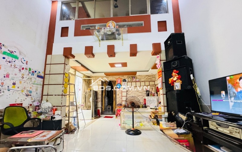 NHÀ ĐẸP THOẠI NGỌC HẦU – 67M² – 2 TẦNG – CHỈ 2 CĂN RA HẺM XE HƠI - GIÁ CHÀO 4.9 TỶ