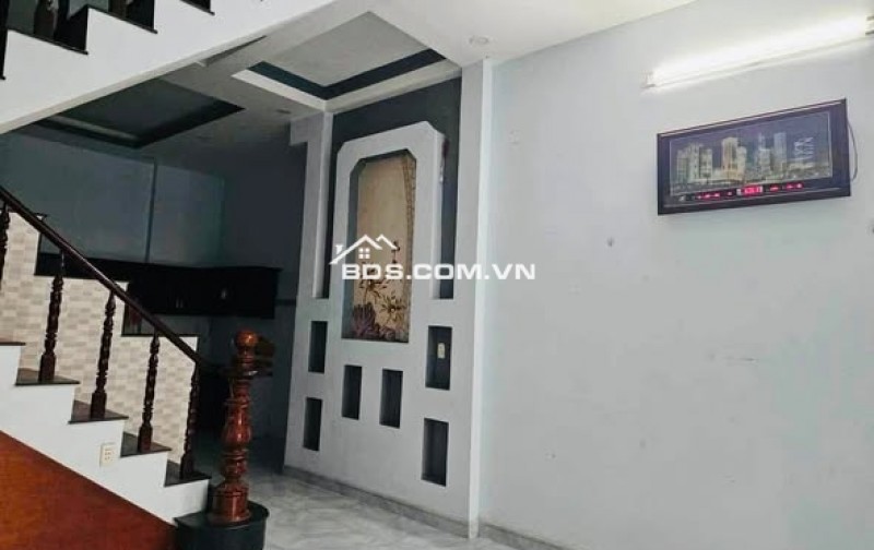 Bán nhà KDC Gò Cát, dt 80m2, nhà 3 tầng,, 4 PN đã hoàn công.