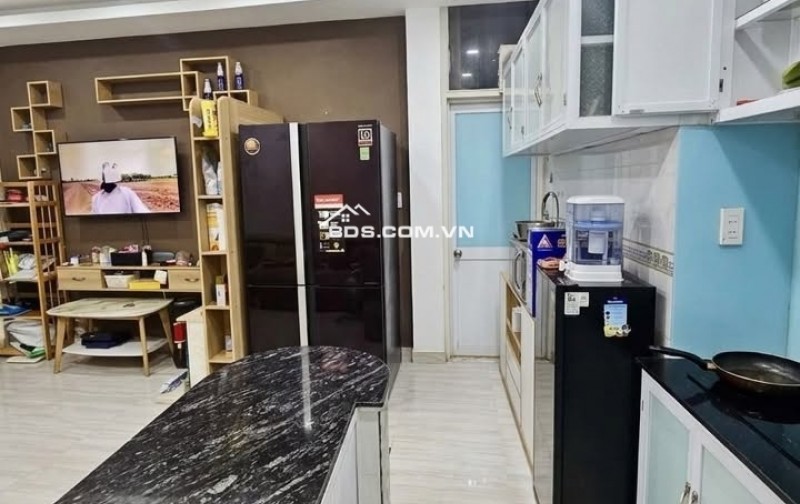 BÁN NHÀ HẺM XE HƠI ÂU DƯƠNG LÂN Q8 - BỀ NGANG 6M - NỞ HẬU TÀI LỘC