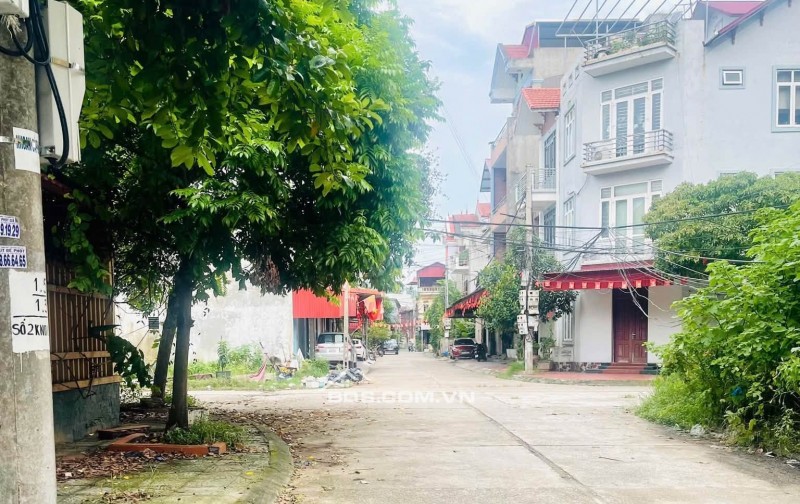 Bán lô đất S = 200 m2 tại Hoàn Sơn, Tiên Du, Bắc Ninh