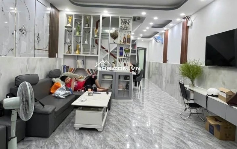 MẶT TIỀN KHU PHÂN LÔ VIP Q8 – NHÀ 4 TẦNG BTCT- CHỦ BÁN ĐỊNH CƯ NƯỚC NGOÀI