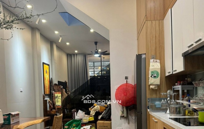 Bán Nhà Phố Cổ Cảm Hội - Lò Đúc, Hai Bà Trưng 60/74m, 5 tầng, mt 4m, giá 17,9 tỷ.