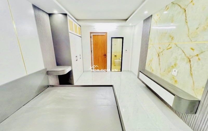  Bán Nhà 5 Tầng Biên Giang, Mặt Tiền 5,1M, Kinh Doanh Tốt , 35M², 2 Xe Tải Tránh